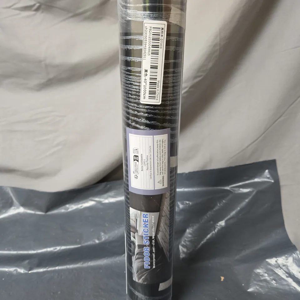 FLOOR STICKER ROLL – BLACK & SILVER WOOD PRINT, 40 CM X 1000 CM