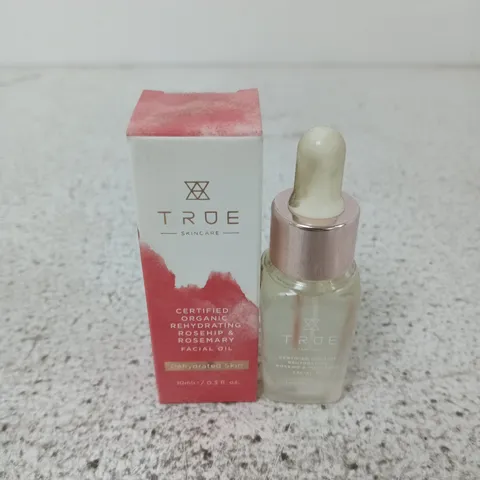 APPROXIMATELY 60 BOXED TRUE SKINCARE CERTIFIED ORGANIC FACIAL OILS – ROSEHIP & ROSEMARY, 10ML