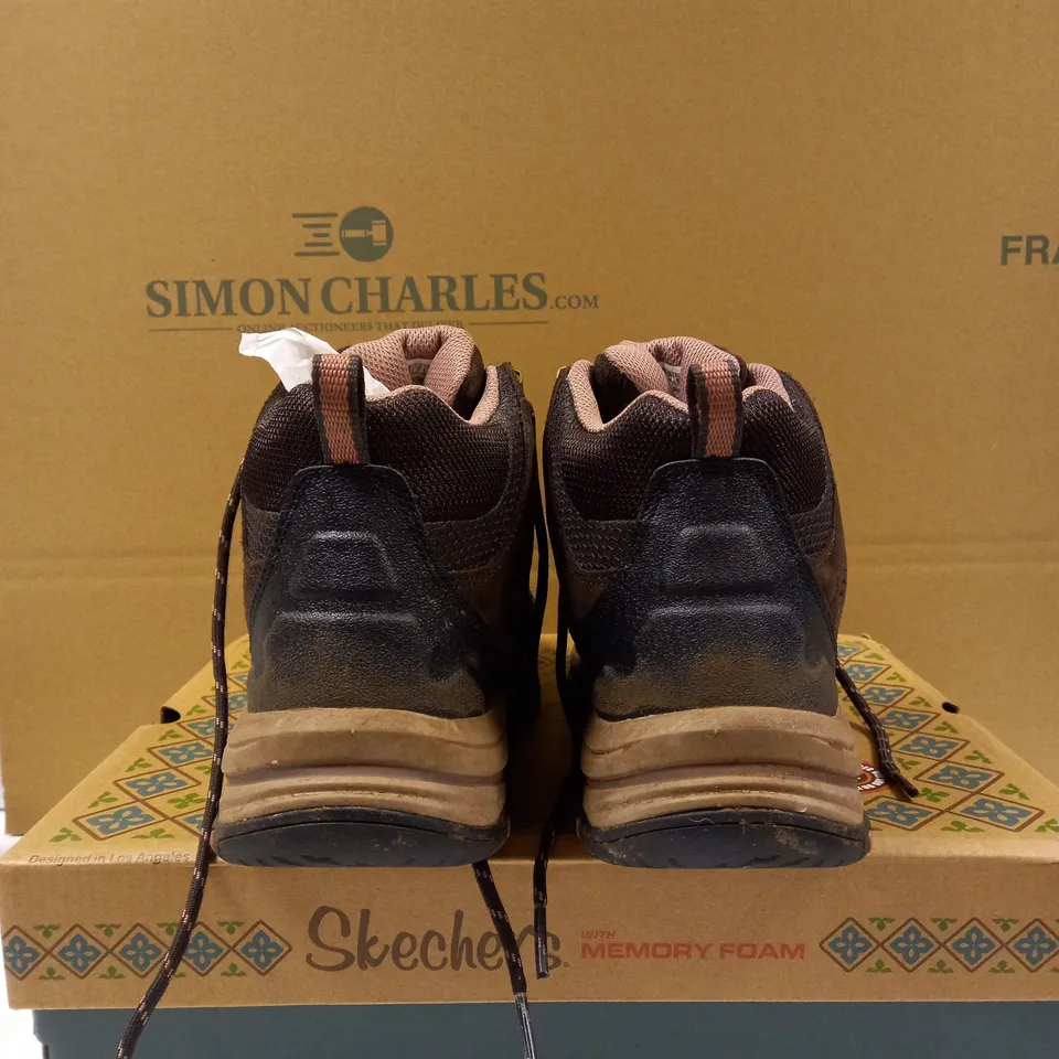 HIKING/WALKING BOOTS BY SKECHERS - BROWN & PINK - UK 7