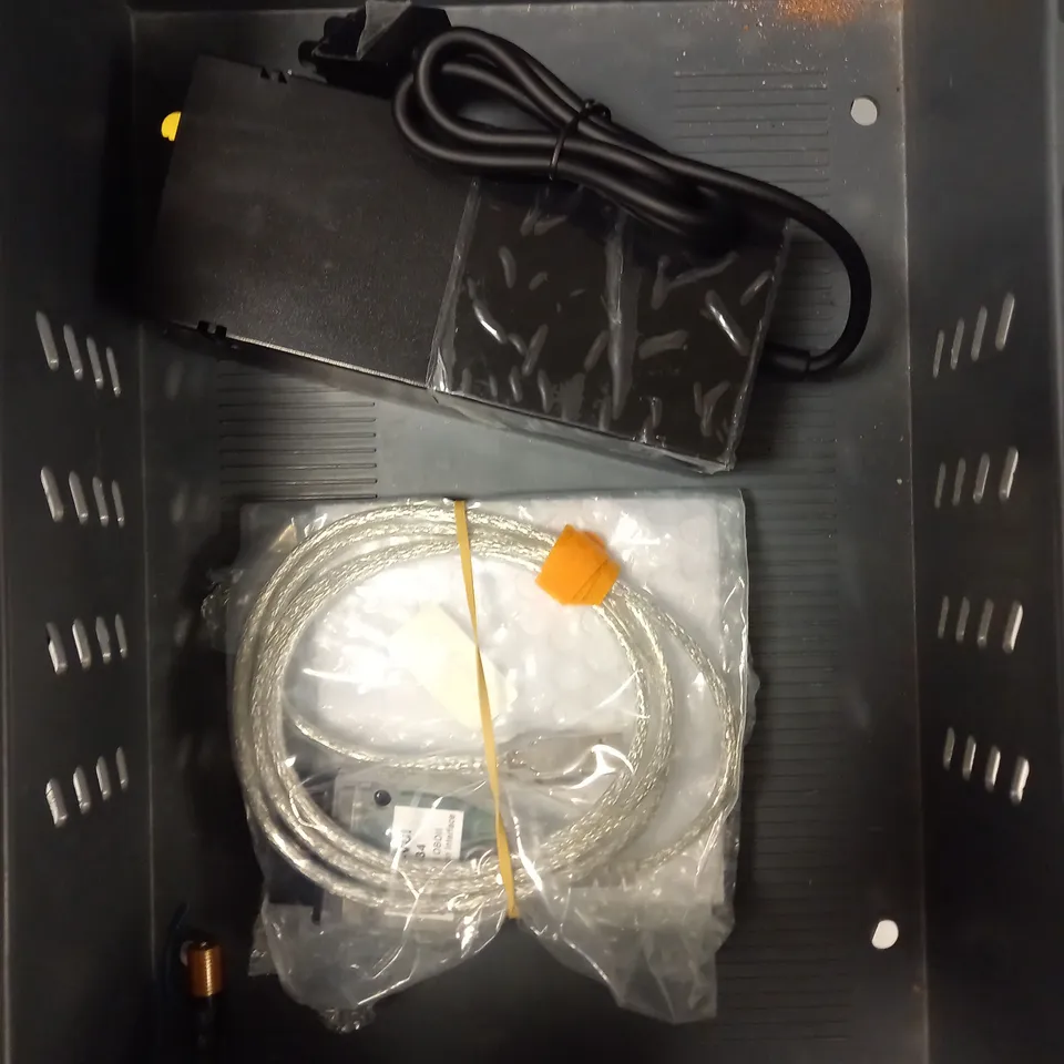APPROXIMATELY 8 ASSORTED ELECTRICAL PRODUCTS TO INCLUDE NETWORK CABLES, WIRELESS MOUSE, POWER SUPPLIES ETC 