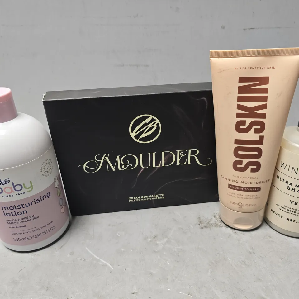 APPROXIMATELY 13 ASSORTED HEALTH & BEAUTY ITEMS TO INCLUDE - BOOTS BABY MOISTURIZING LOTION , SOLSKIN TANNING MOISTURISER ETC