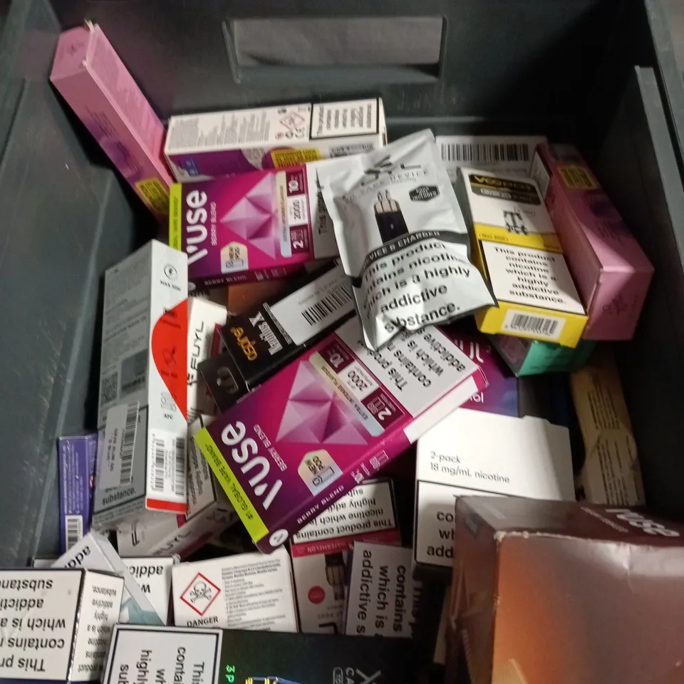 APPROXIMATELY 25 ASSORTED E-CIGARETTE PRODUCTS INCLUDING VUSE, PYNE POD AND ELFBAR PRO