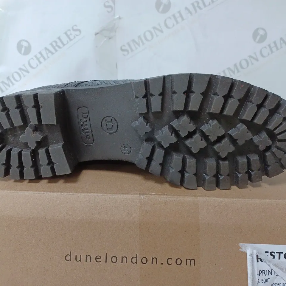 BOXED PAIR OF DUNE PRESTONE HIKER BOOTS REPTILE SIZE 9