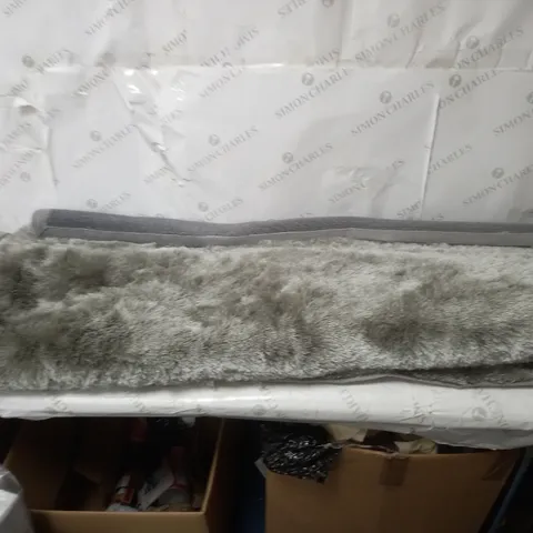 GLAMOUR SHAGGY 120X170CM SILVER RUG - COLLECTION ONLY