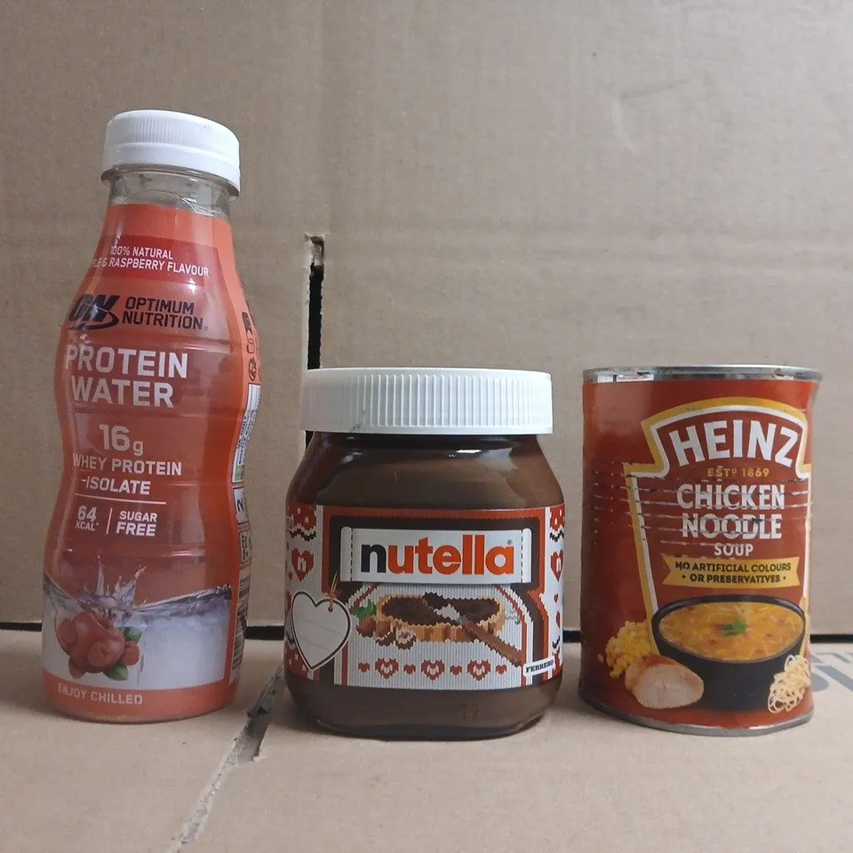 APPROXIMATELY 10 ASSORTED FOOD AND DRINK ITEMS TO INCLUDE HEINZ, NUTELLA, ETC