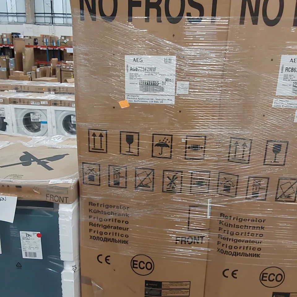 AEG 7000 SERIES FREESTANDING FREEZER FROST FREE AGB728E2NW, 280 LITERS CAPACITY, NOISE LEVEL 42 DB, 5 FULL WIDTH FREEZER DRAWERS, LED LIGHT, WHITE