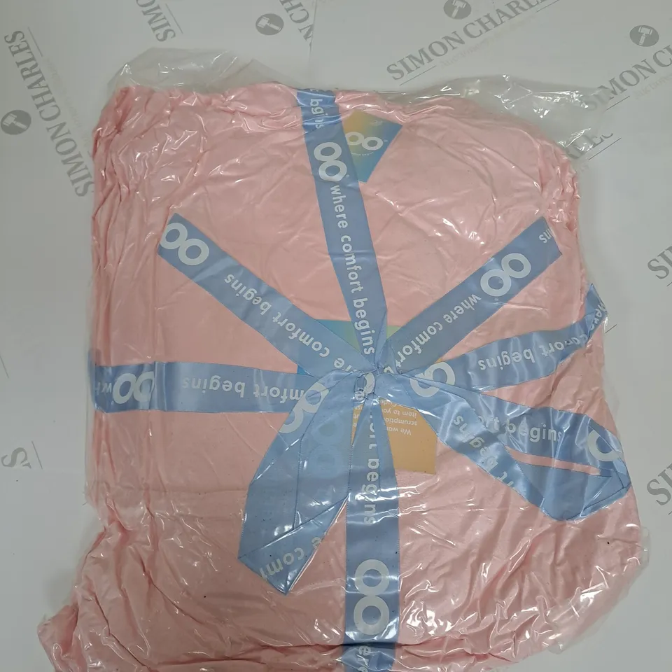 OODIE OVERSIZED WEARABLE BLANKET - SIZE NOT SPECIFIED  - PINK