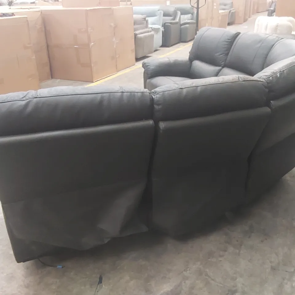 LEIGHTON LEATHER/FAUX LEATHER HIGH BACK POWER RECLINER CORNER GROUP SOFA - BLACK RRP £2599