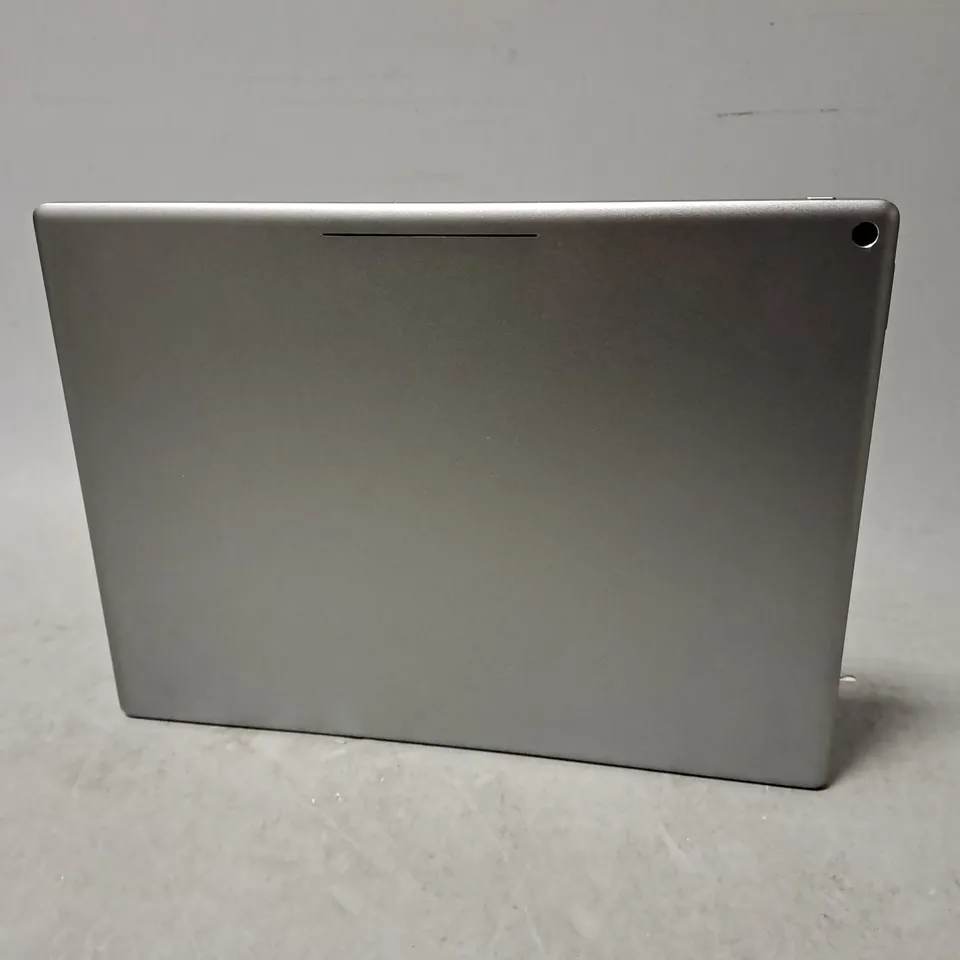 UNBRANDED ANDROID TABLET IN BRUSHED SILVER 