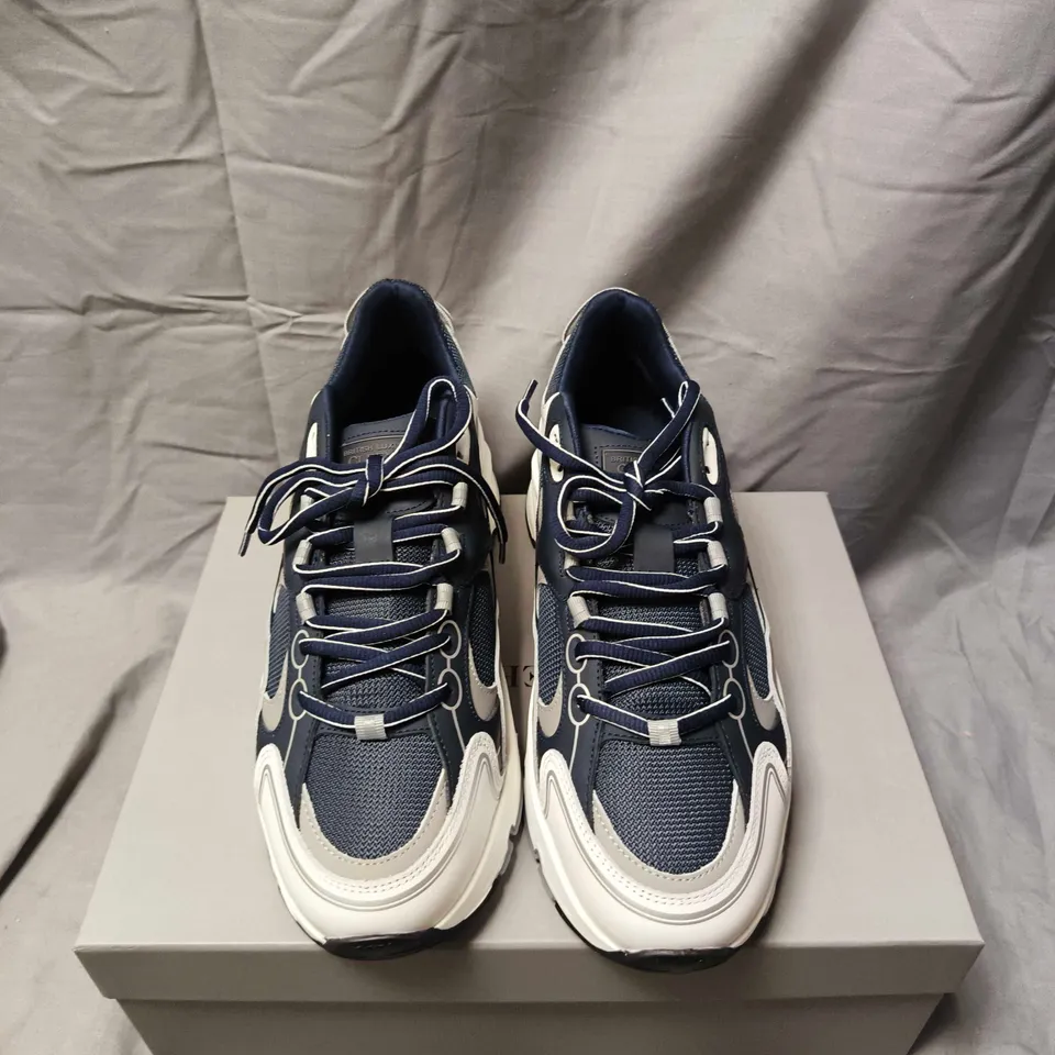 BOXED PAIR OF COLEENS MENS NAVY SHOES - SIZE 10.5