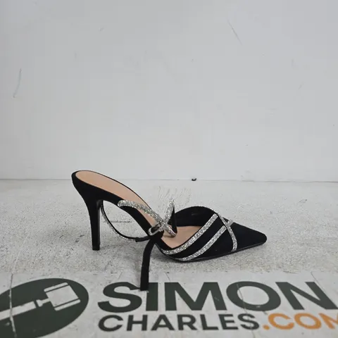 NEW LOOK WOMEN'S BLACK SANDALS WITH RHINESTONE STRAPS β UK 7