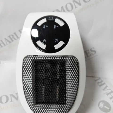 DAEWOO 500W DIGITAL PTC PLUG-IN HEATER WITH REMOTE CONTROL