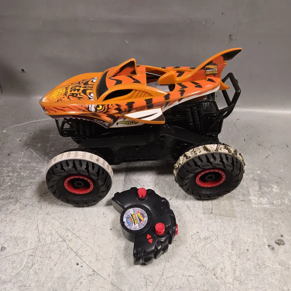 HOT WHEELS MONSTER TRUCKS TIGER SHARK RC CAR 