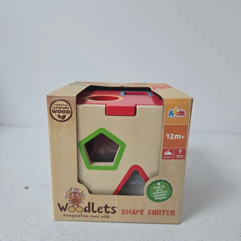 WOODLETS SHAPE SORTER – WOODEN SHAPE SORTING TOY FOR 12M+ (BOXED)
