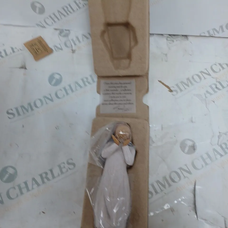 WILLOW TREE LOTS OF LOVE FIGURINE RRP £22.99