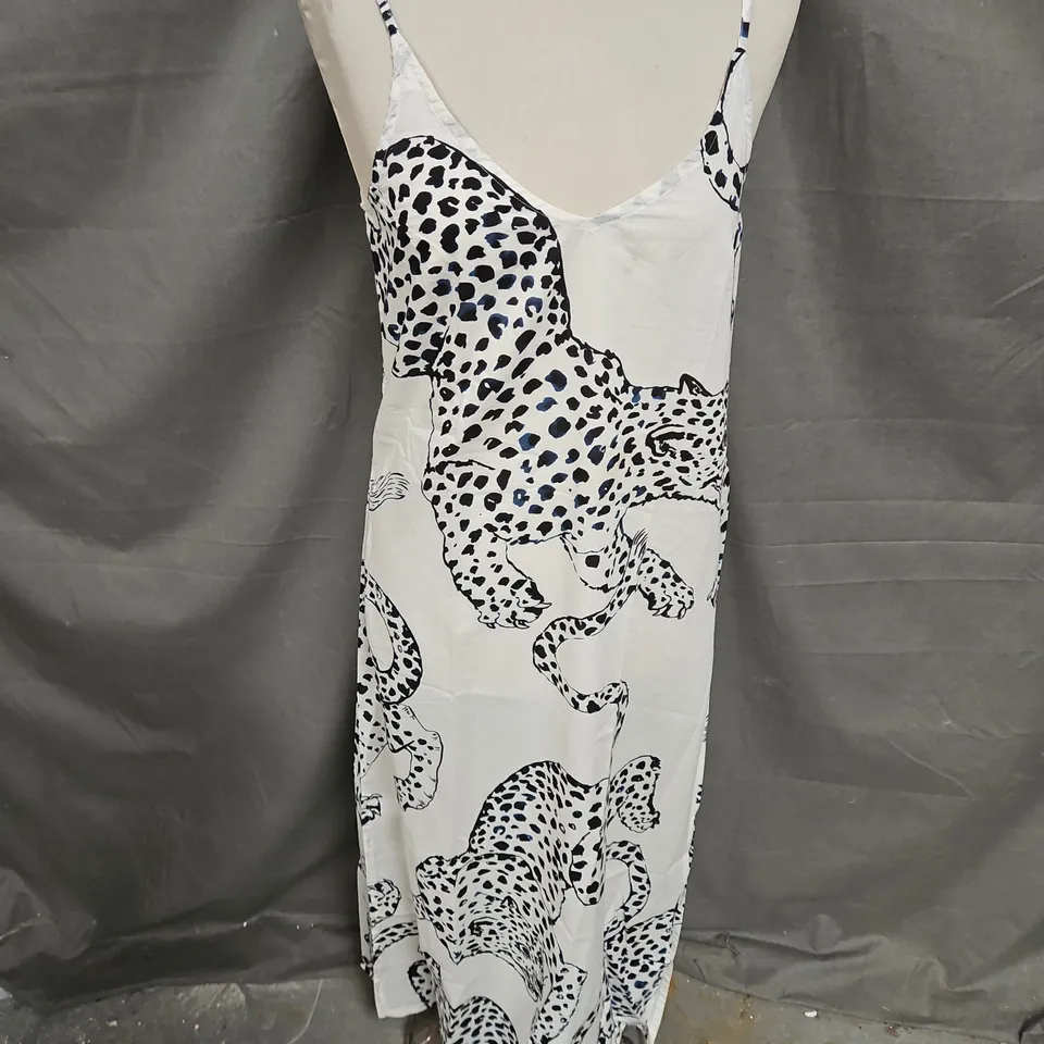DESMOND & DEMPSEY WOMENS SLIP NIGHTIE IN CREAM JAGUAR SIZE S