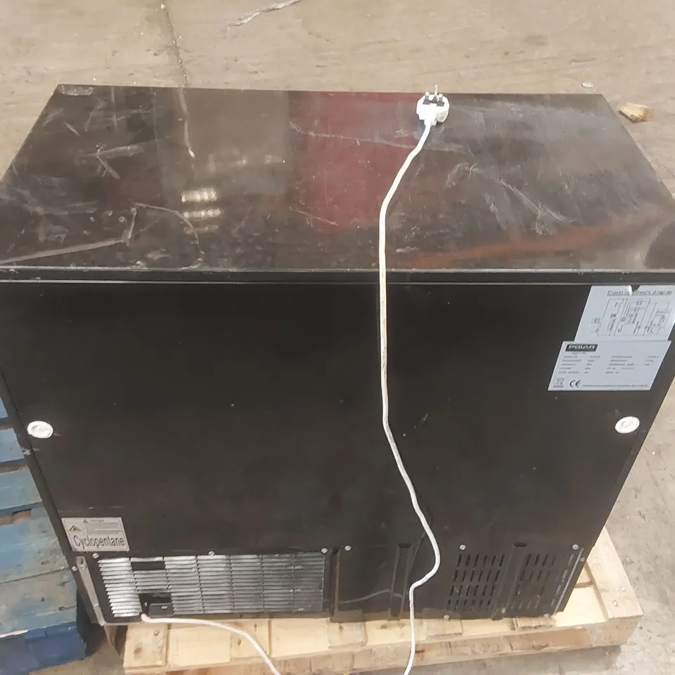 POLAR GL010-02 COMMERCIAL BOTTLE DISPLAY CHILLER