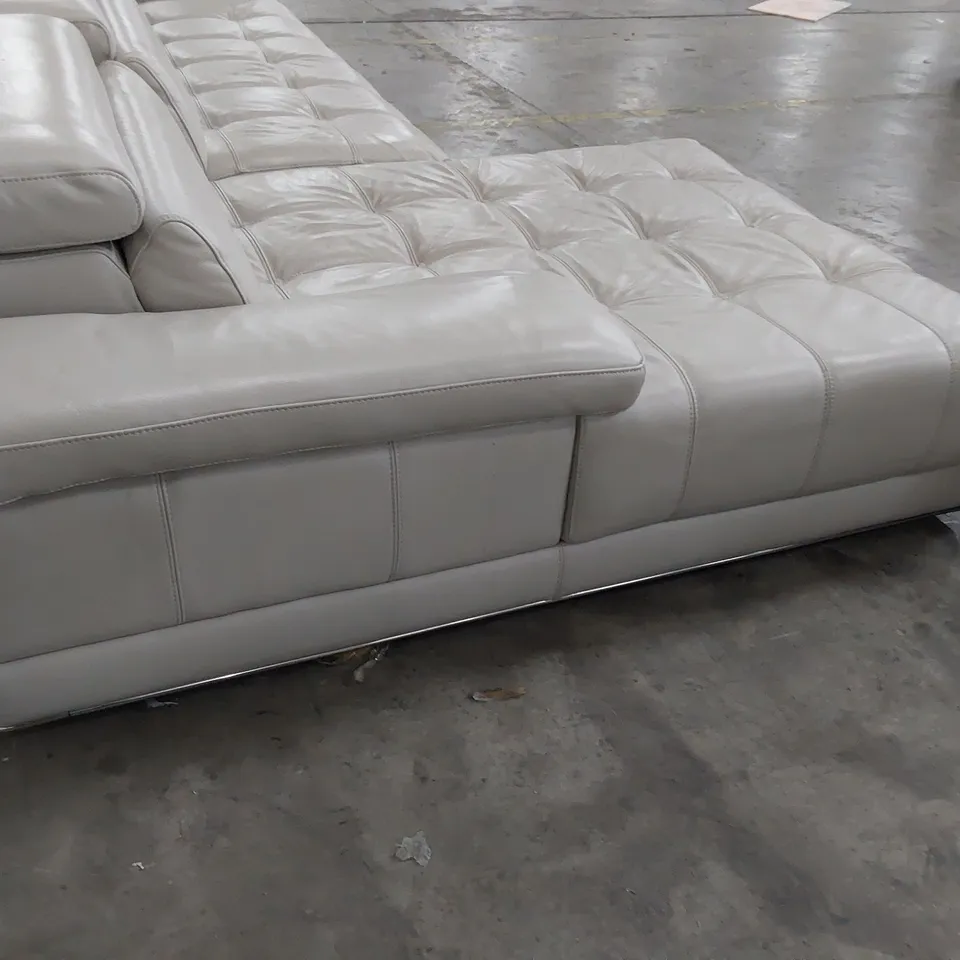 QUALITY ITALIAN DESIGNER NEW VIVALDI CHAISE SOFA WITH ADJUSTABLE HEADRESTS LIGHT GREY LEATHER