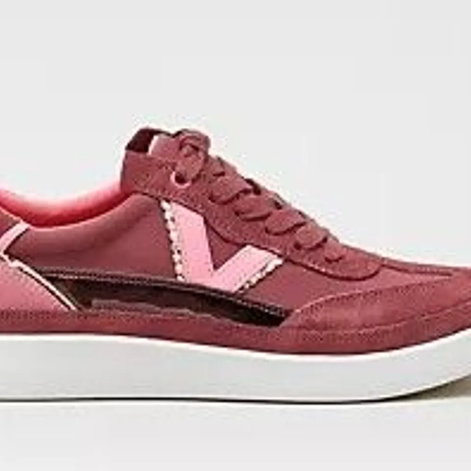 VIONIC ESSENCE MYLIE TRAINER BURGUNDY SIZE 5.5