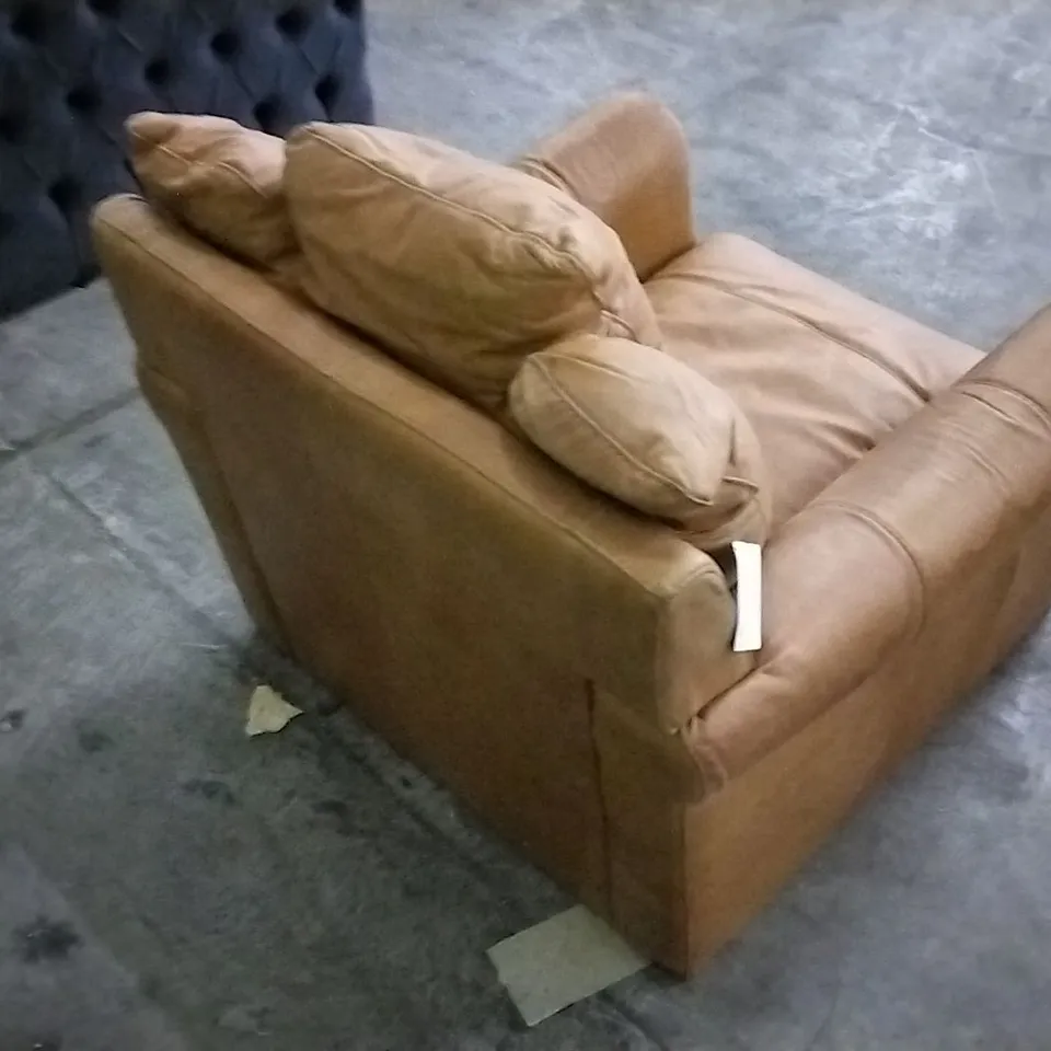 QUALITY RUST LEATHER ARMCHAIR 