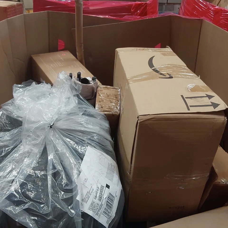 PALLET OF ASSORTED ITEMS INCLUDING: PORCH POTTY PREMIUM, PLAYMAT, BABY SWING, LARGE PET BED ECT