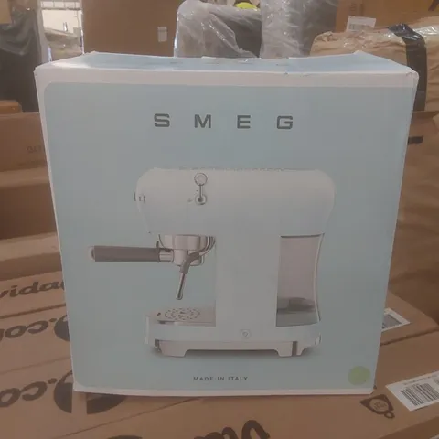 BOXED SMEG MANUAL ESPRESSO MACHINE 