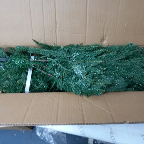 BOXED HOME REFLECTIONS PRE-LIT CHRISTMAS TREE