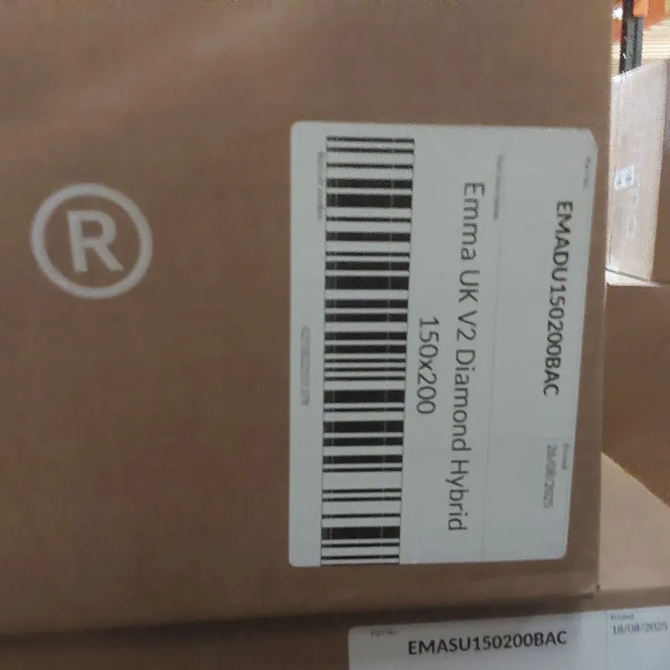 BRAND NEW BOXED EMMA UK V2 DIAMOND HYBRID 150 x 200CM KING SIZE MATTRESS