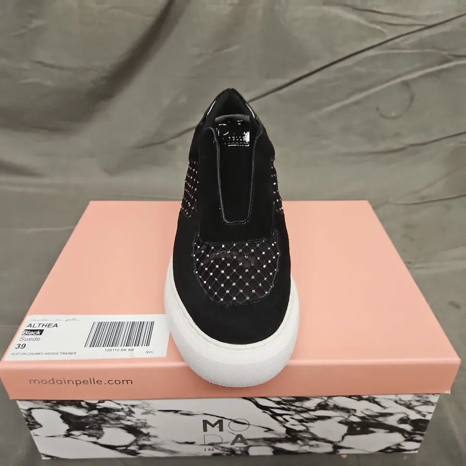BOXED PAIR OF MODA IN PELLE BLACK SUEDE SLIP ON CHUNKY WEDGE TRAINERS - UK SIZE 39