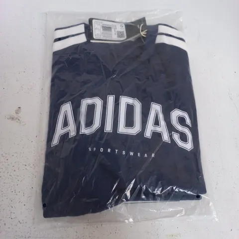 BAGGED ADIDAS J COLLEGE TEE IN NAVY - UK 9/20Y