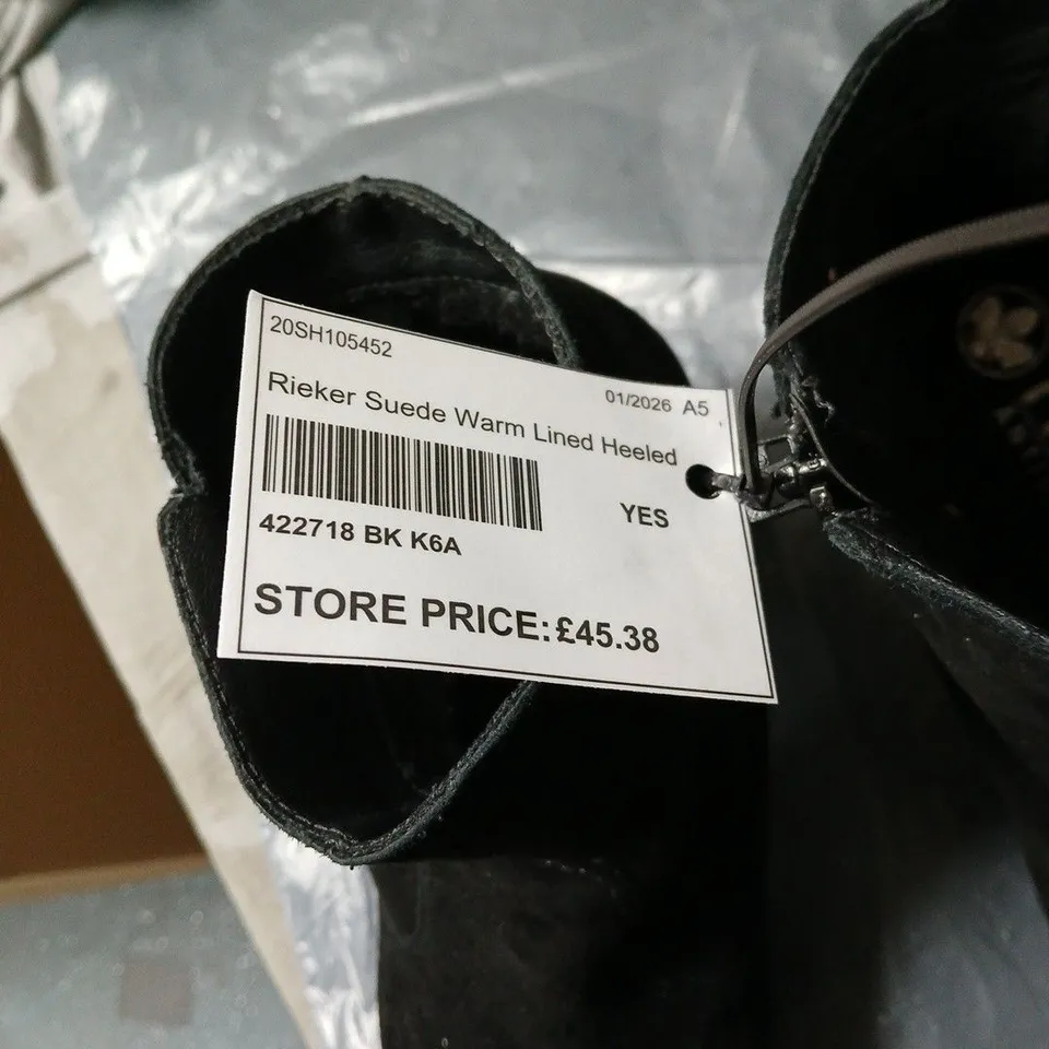 RIEKER SUEDE WARM LINED HEEL BOOTS, SIZE EU 40. UNBOXED