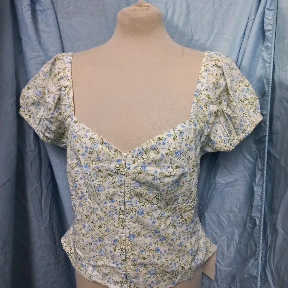 NOBODYS CHILD  SWEETHEART NECKLINE TOP – SIZE 14