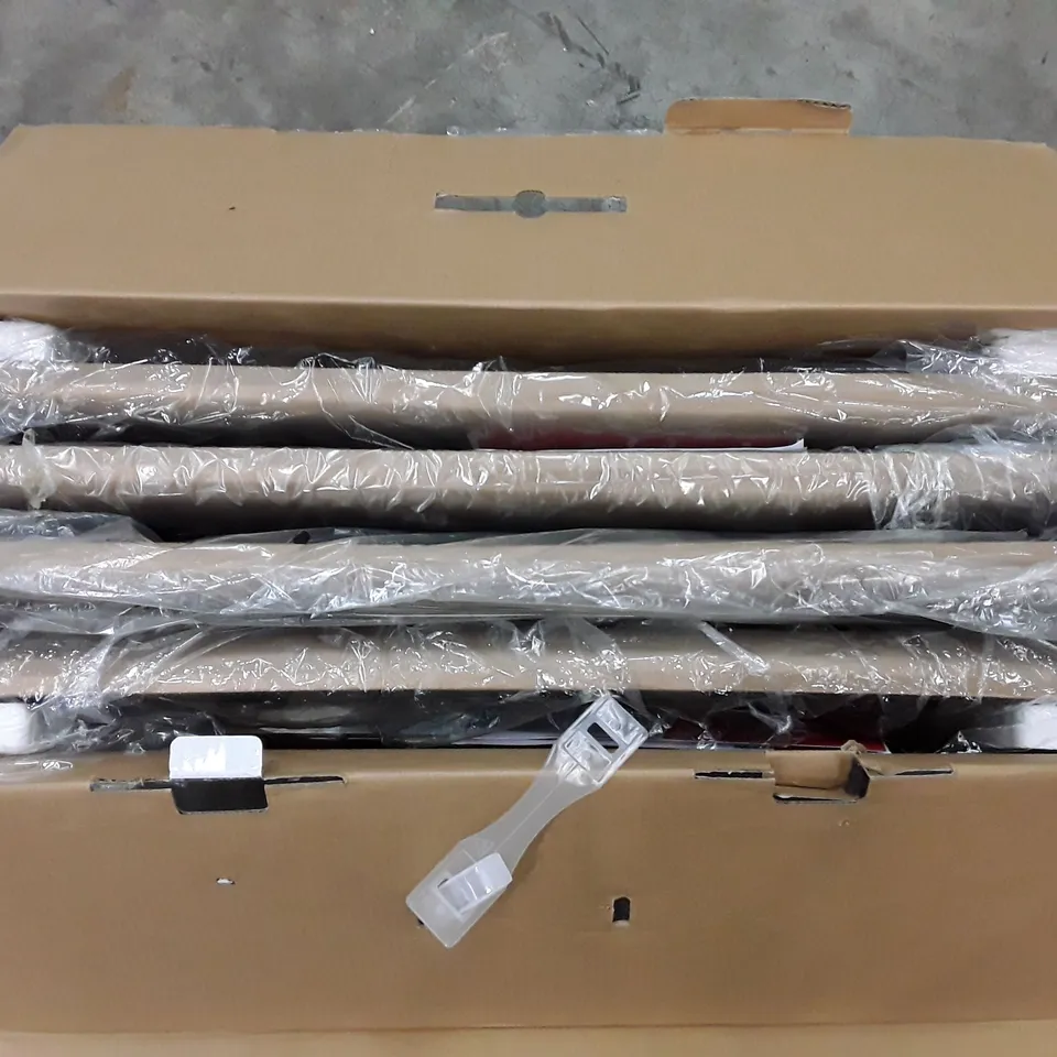 BOXED SET OF 4 VÄNT DECORATIVE WALL PANELS - BRASS LEATHER