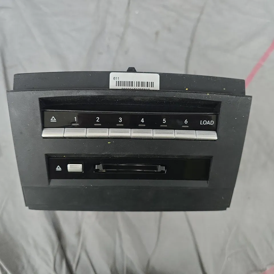 2009-13 MERCEDES-BENZ S-CLASS W221 COMAND DVD HEAD UNIT NAVI BE7011 SIX-DISC MEDIA CHANGER-STYLE UNIT WITH FRONT LOAD BUTTON (