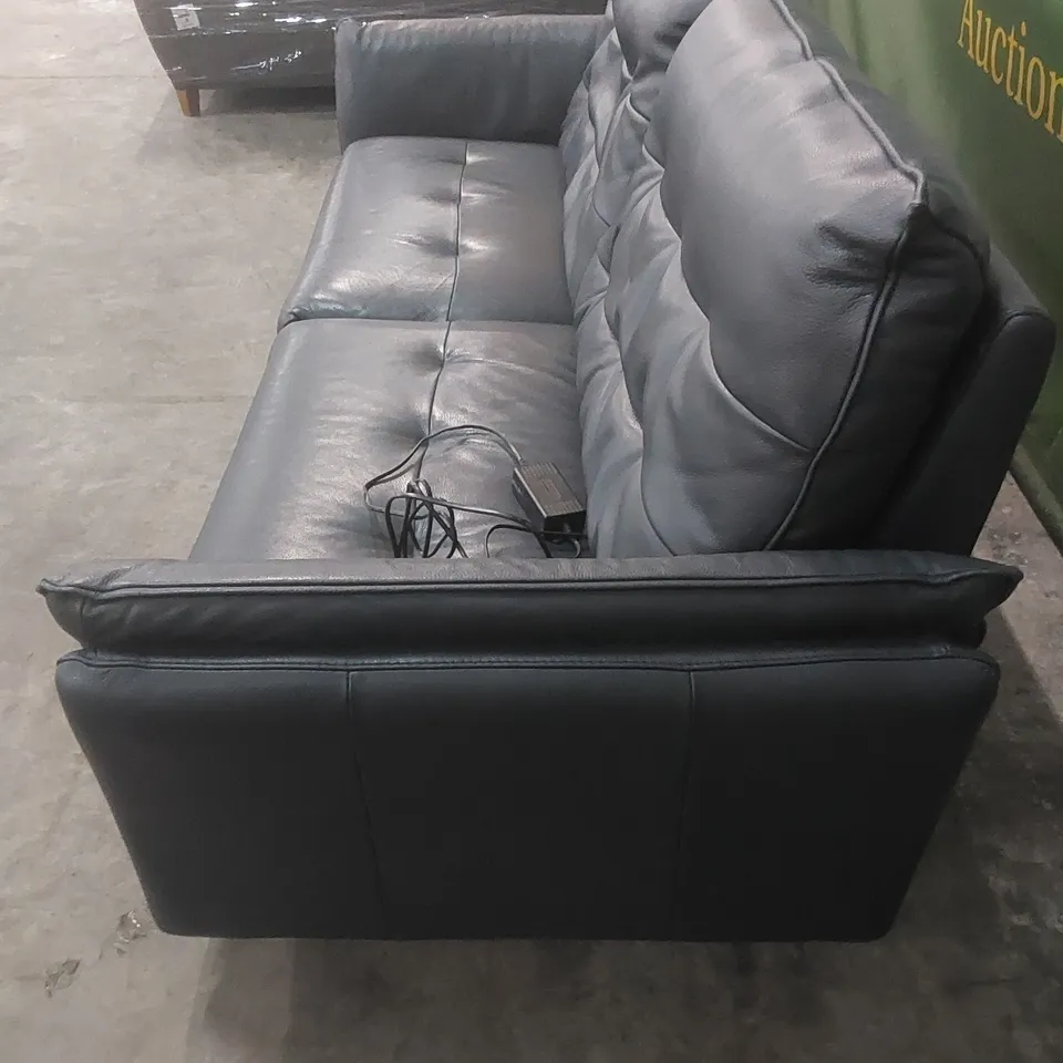 QUALITY DESIGNER ITALIAN MADE BOLZANO ELECTRIC RECLINER LEATHER UPHOLSTERED 3 SEATER SOFA