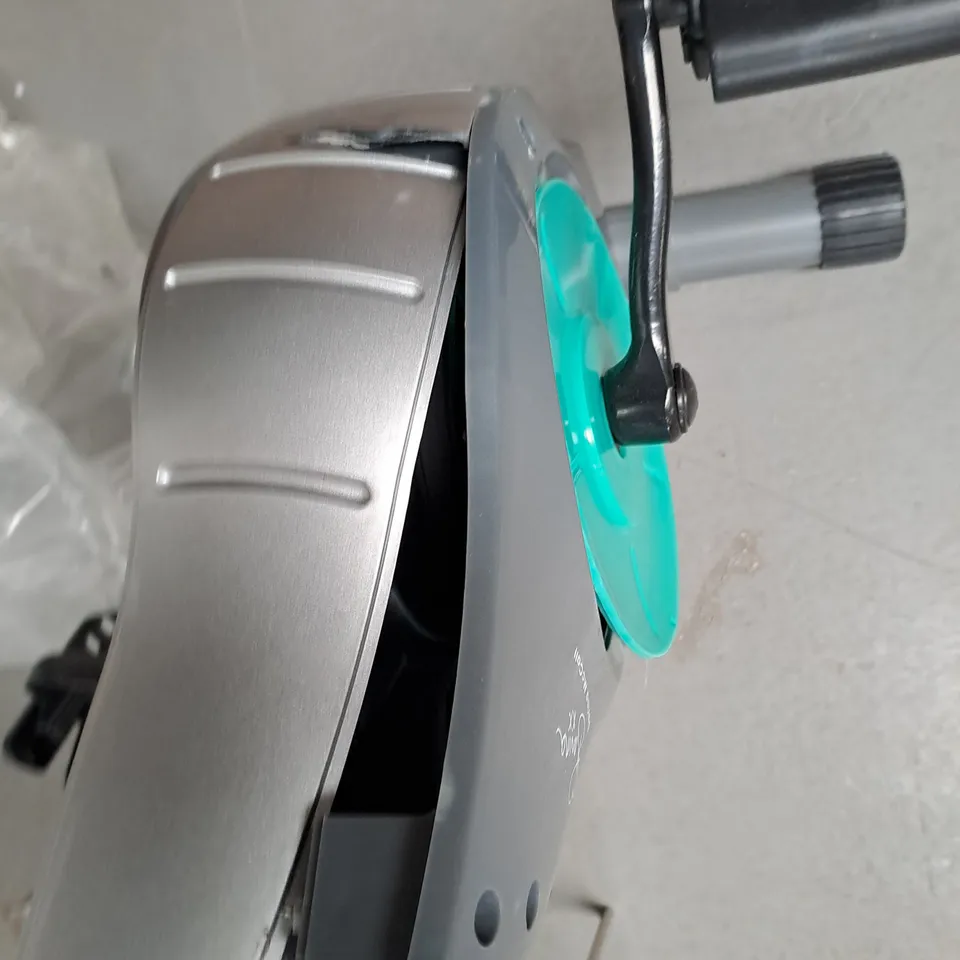 BOXED DAVINA FITNESS FOLDING MAGNETIC EXERCISE BIKE - MINT - COLLECTION ONLY