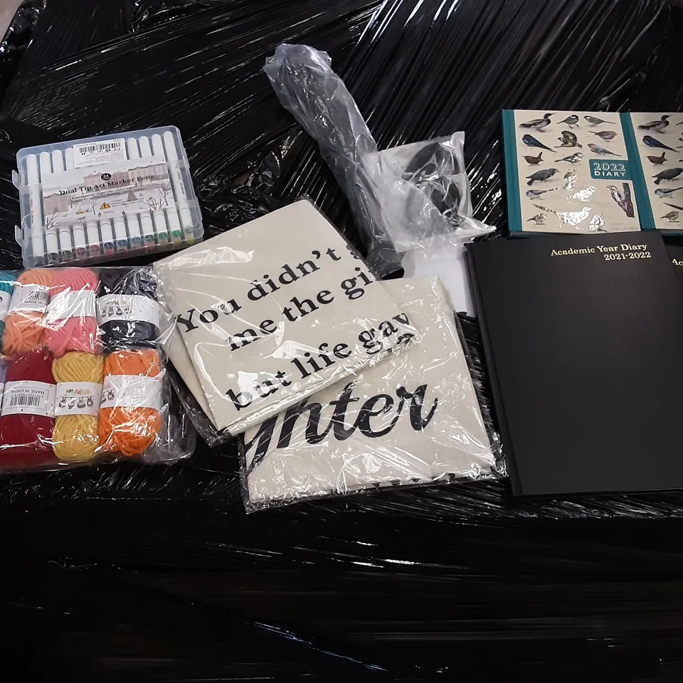 PALLET OF ASSORTED PRODUCTS INCLUDING ACADEMIC YEAR DIARY 2021-2022, 2022 BIRD DIARY, DUAL TIP ART MARKER PENS, LICENSE PLATE LIGHTS, IZSUZEE EXCISE BANDS, WALL-MOUNTED STORAGE BOX