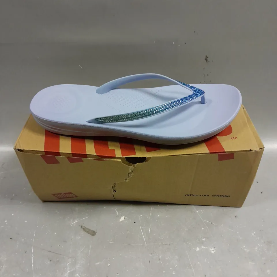 BOXED PAIR OF FITFLOP IQUSHION OMBRE SPARKLE FLIP FLOPS - 6