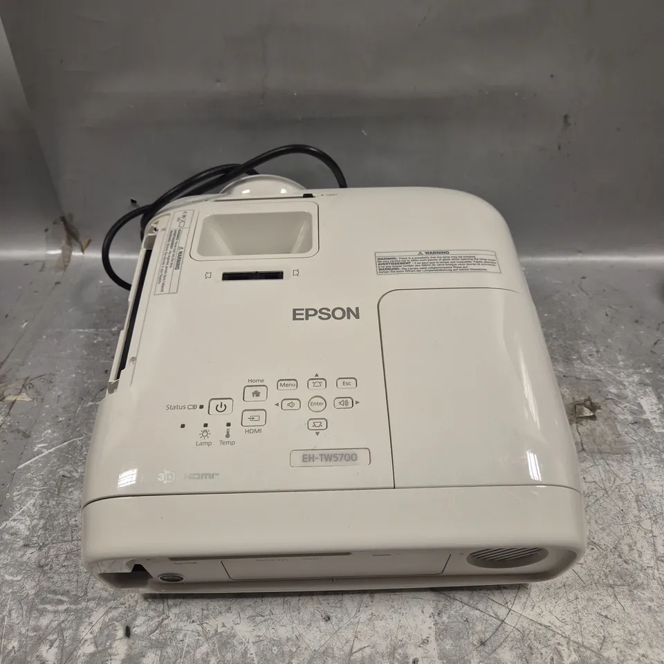 EPSON EH-TW5700 PROJECTOR 