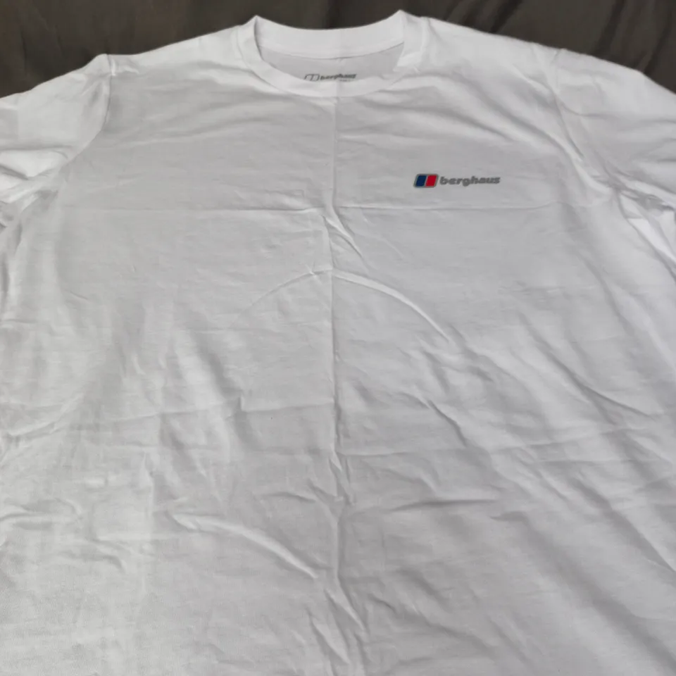 BERGHAUS CLASS LOGO TEE – WHITE UK 2XL