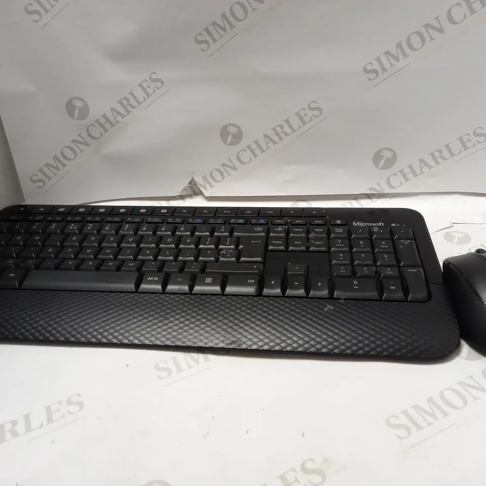 MICROSOFT WIRELESS DESKTOP 2000 KEYBOARD