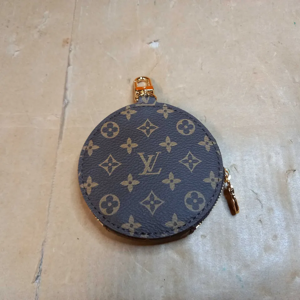 LOUIS VUITTON MULTI POCHETTE ACCESSOIRES MONOGRAM CANVAS