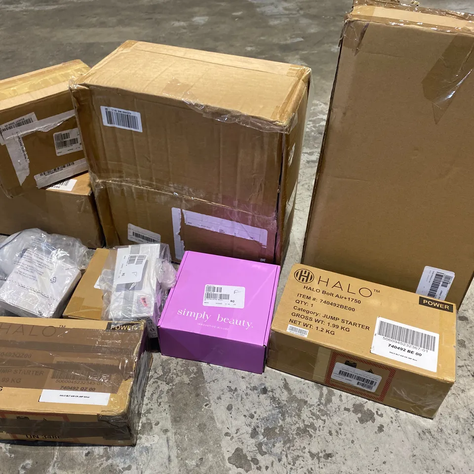 BOX OF 10 ASSORTED ITEMD TO INCLUDE: SIMPLY BEAUTY, HALO BOLT AIR, SP THERAPY GLASSES ETC 