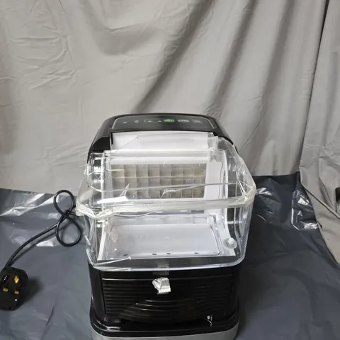 BOXED KLARSTEIN KRISTALL ICE CUBE MAKER - DAMAGE TO WATER TANK 