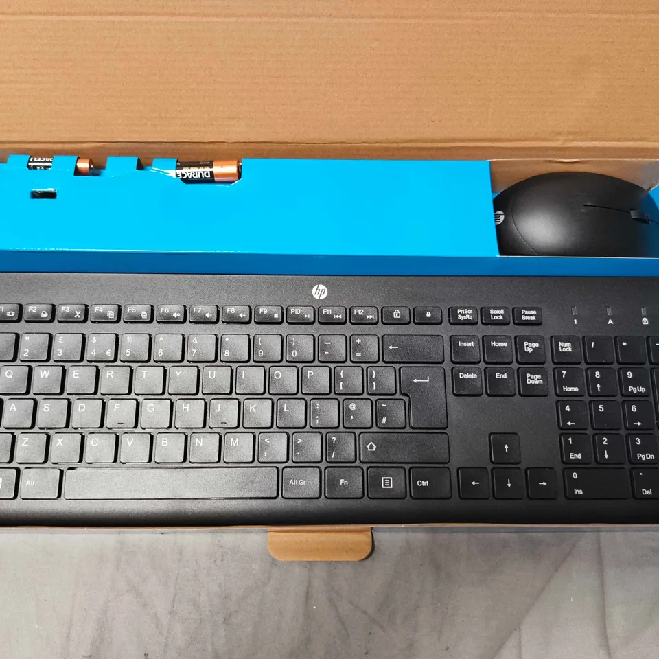 HP 230 WIRELESS KEYBOARD AND MOUSE COMBO – BOXED