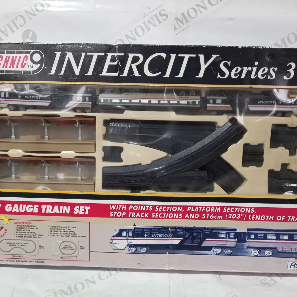 PETERKIN TECHNIC INTERCITY SERIES 3 'N' GAUGE TRAIN SET