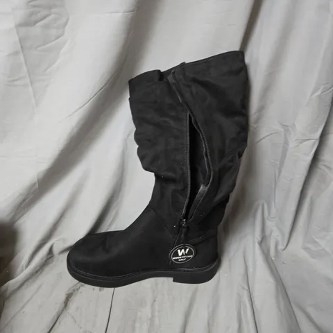 WOMEN'S BLACK KNEE-HIGH SLOUCH BOOT WITH INNER ZIP - UK SIZE 6 WIDER FIT 