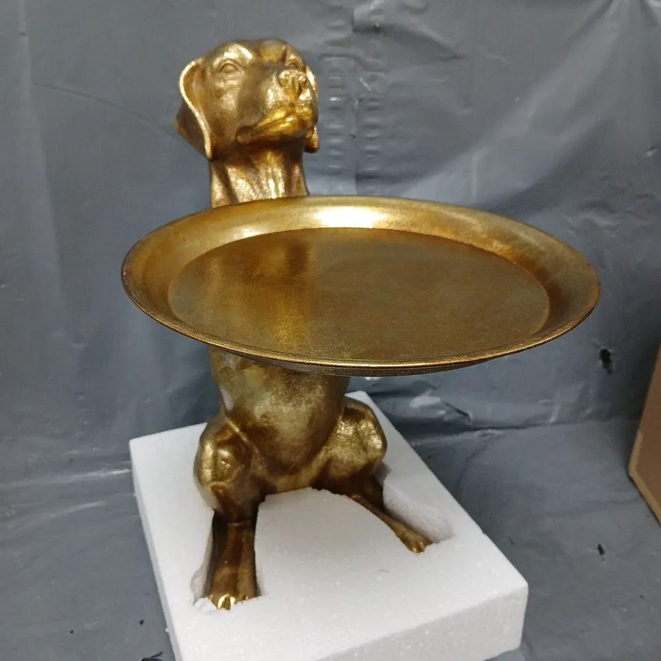 LABRADOR HOLDING TRAY ORNAMENT