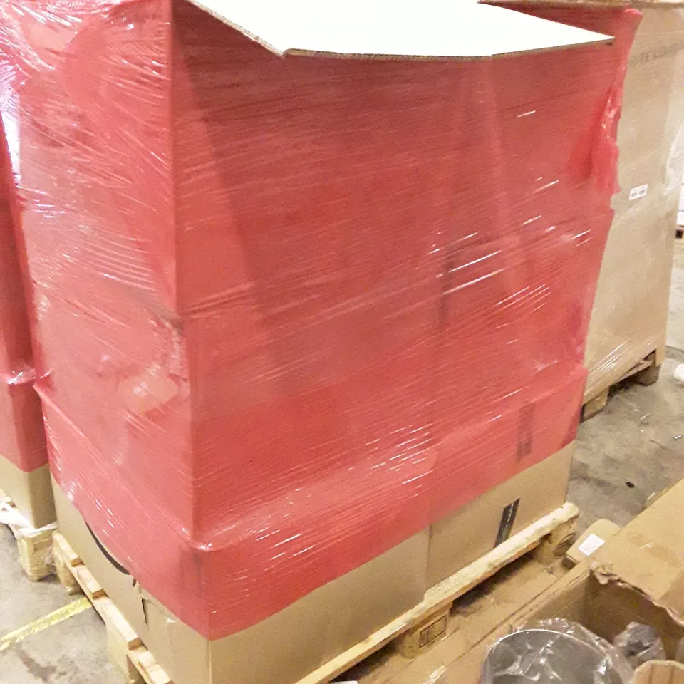 PALLET OF 6 BOXES CONTAINING ASSORTED PRODUCTS INCLUDING GIN MAKERS KIT, WINTER GLOVES, JEWELRY BOX, CLEAR BAUBLES, CHRISTMAS WREATH, COCO LINER 