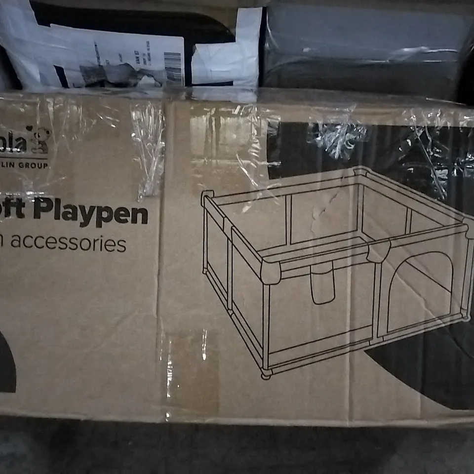 BOXED SOFT PLAYPEN WITH ACCESSORIES PINK